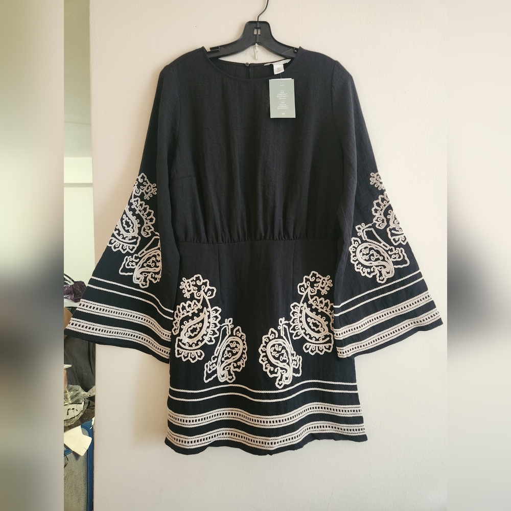 H&M Black and White Embroidered Dress NWOT